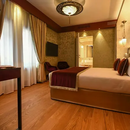Santa Croce Boutique Отель