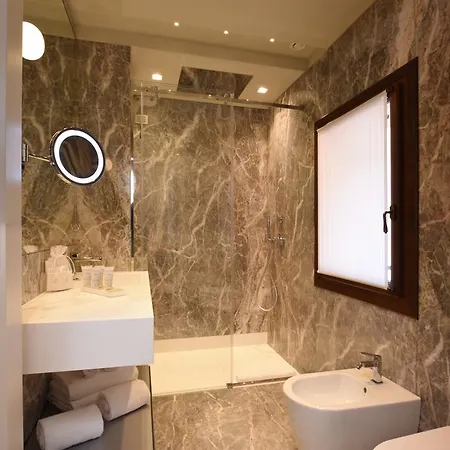 Santa Croce Boutique 4*