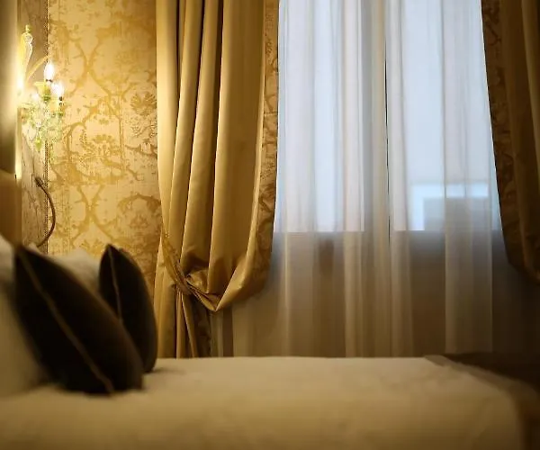 Santa Croce Boutique Venedik