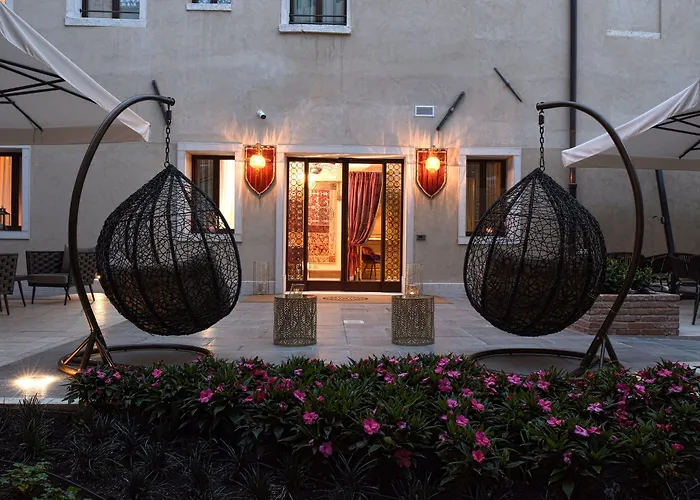 Santa Croce Boutique Otel Venedik