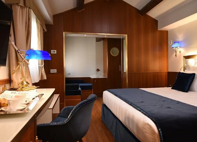 Santa Croce Boutique Otel 4*