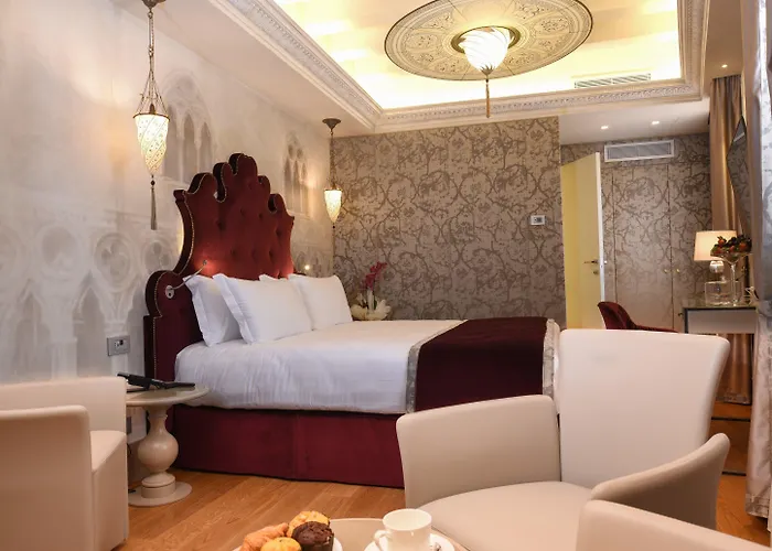 Santa Croce Boutique 4*